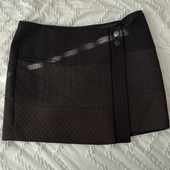 Cabi, Black Mini Skirt - Picture 1 of 3